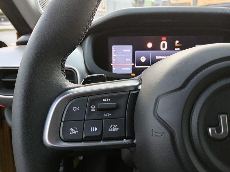 Jeep Avenger BEV BEV 156cv Summit