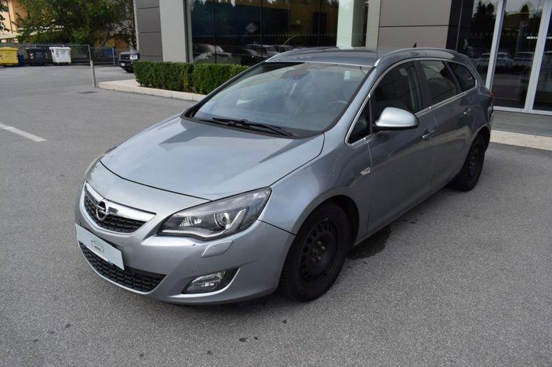 Opel Astra 1.7 CDTI 110CV Sports Tourer Cosmo