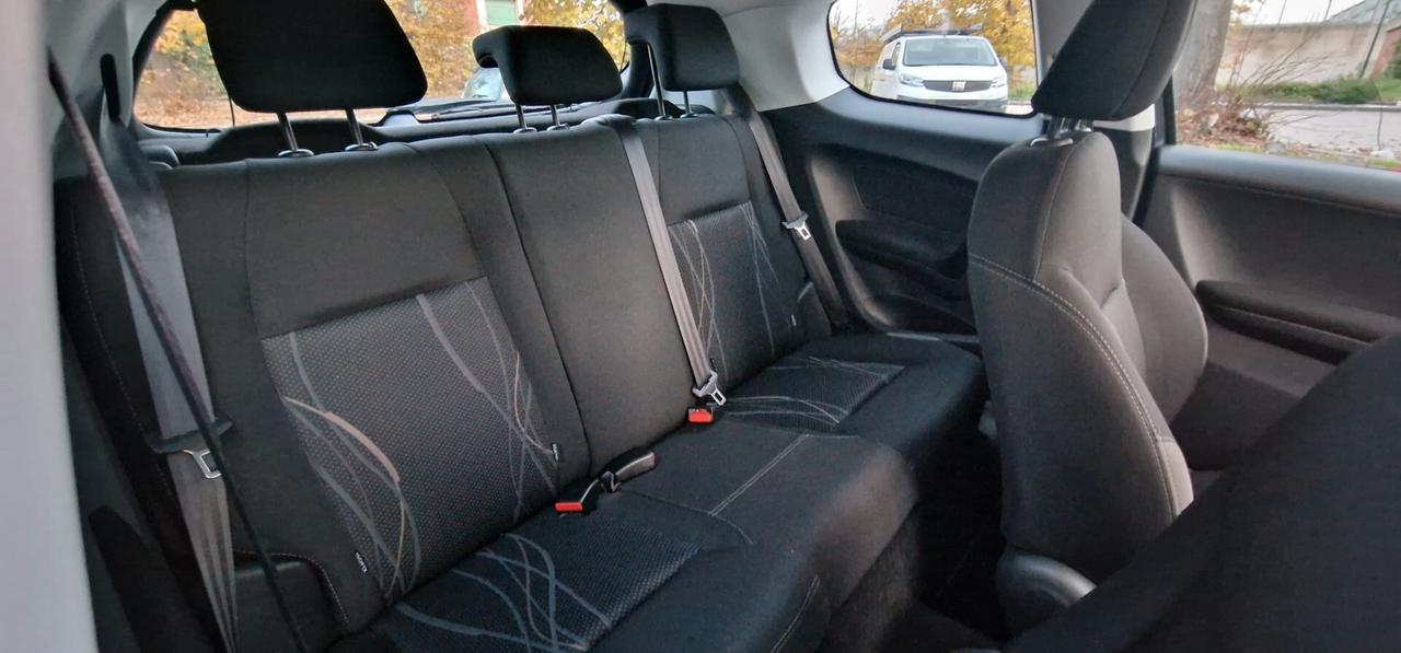 Peugeot 208 1.0 68CV 3 porte Active FINANZIAMENTI ANCHE SENZA BUSTA PAGA