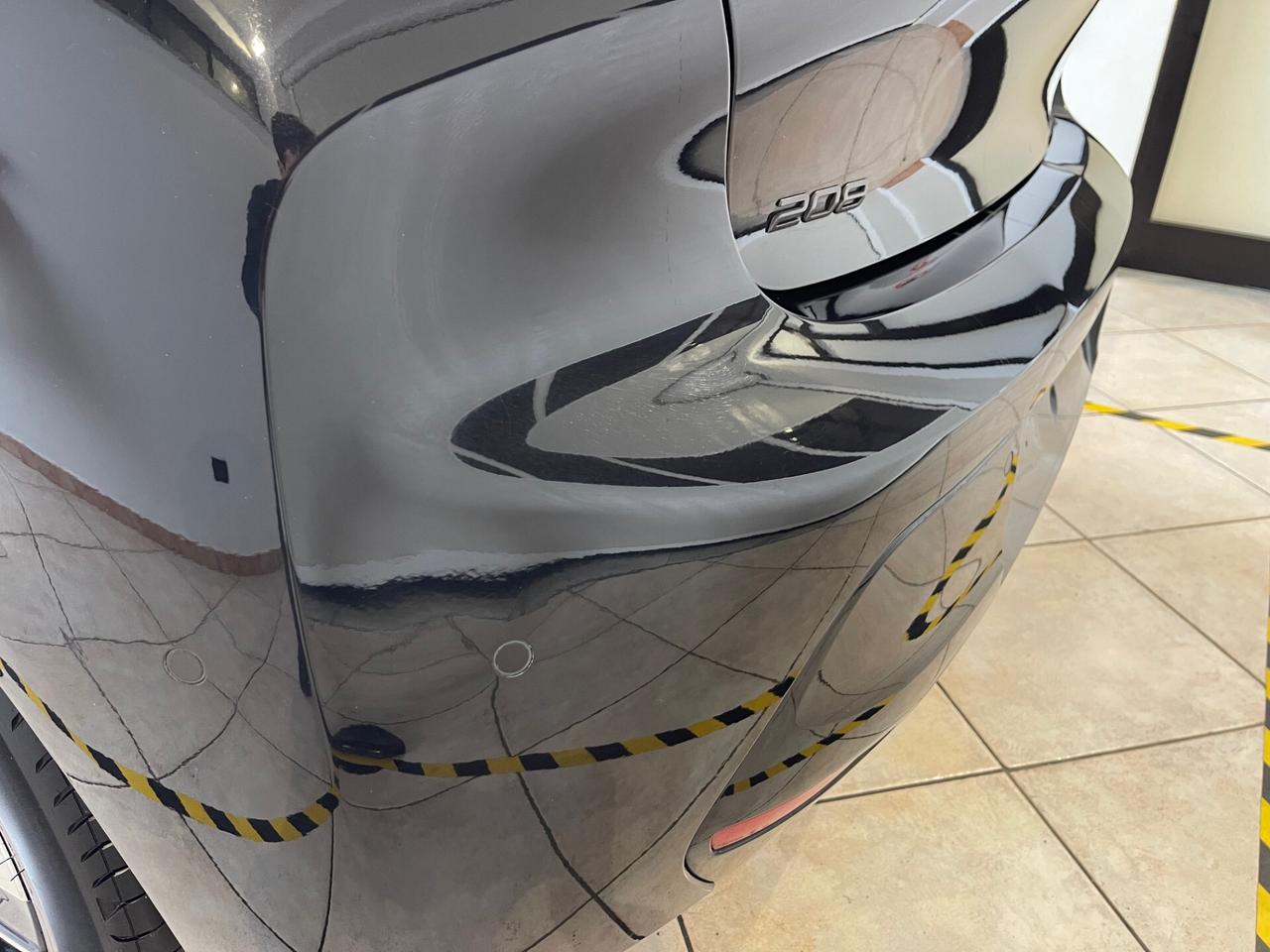 Peugeot 208 1.2 100cv 5 porte Allure NO VINCOLO DI FINANZIAMENTO