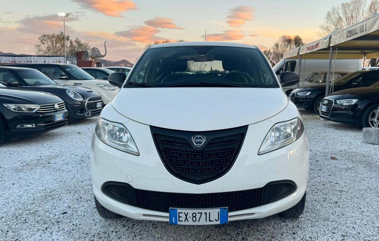 Lancia Ypsilon 0.9 TwinAir 85 CV 5 porte S&S Gold