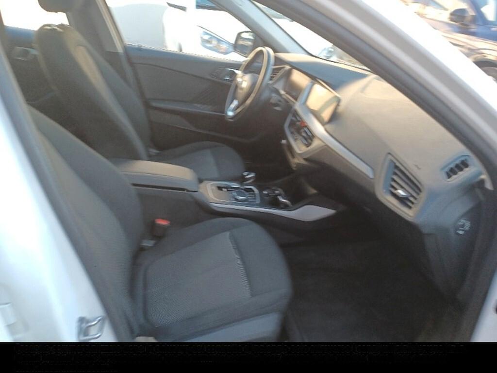 BMW 118D 150CV STEPTRONIC BUSINESS ADVANTAGE ( FARI LED - BMW DIGITAL COCKPIT - TETTO PANORAMICO APR. - NAVI - MIRROR - PDC - CERCHI 17 )