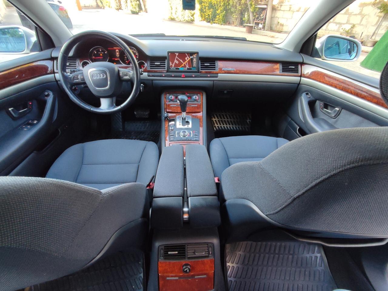 Audi A8 3.0 V6 TDI F.AP. quattro tiptronic