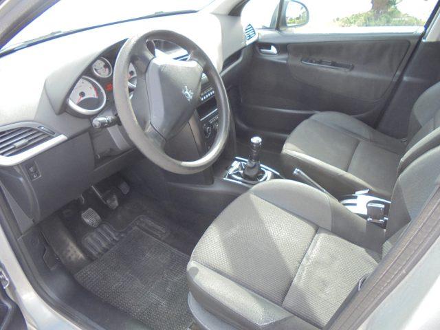 PEUGEOT 207 1.4 HDi 70CV 5p. X Line
