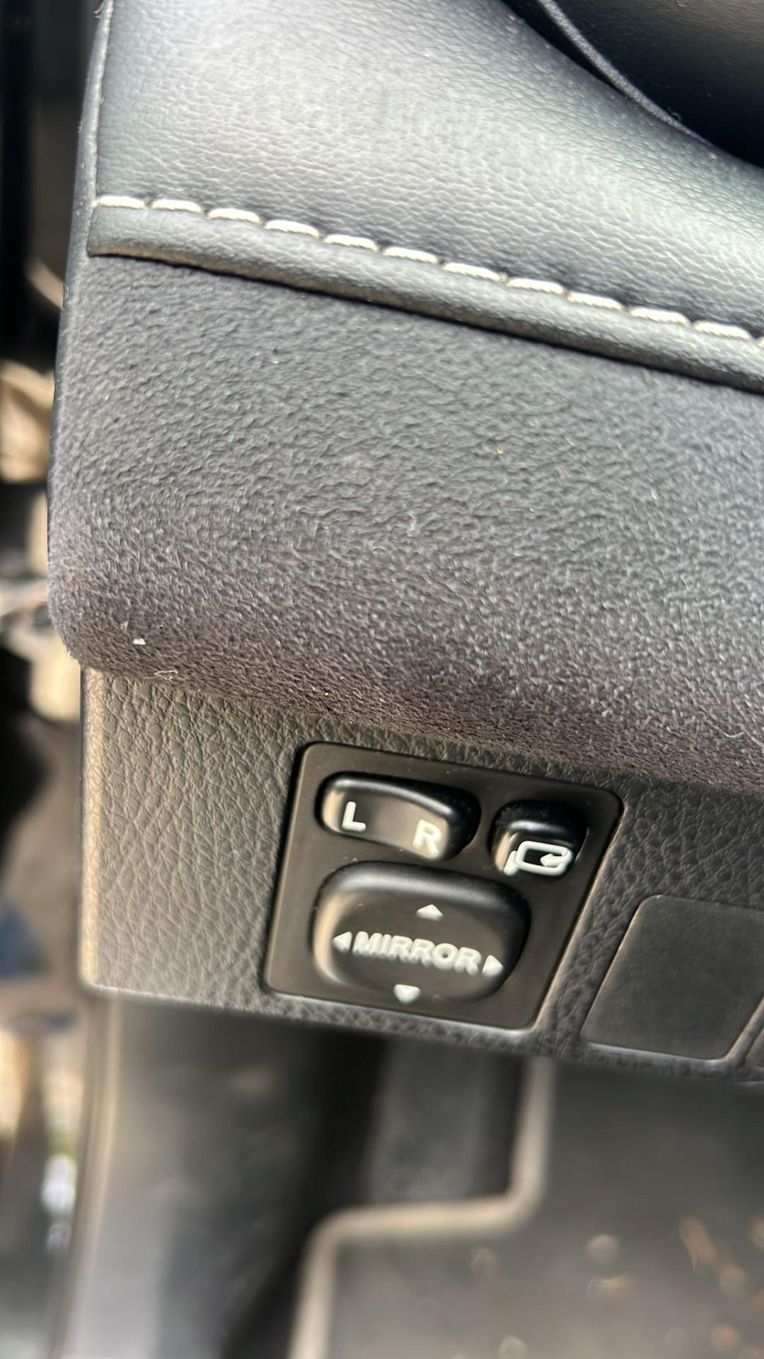 Toyota RAV 4 RAV4 2.5 Hybrid 2WD Lounge