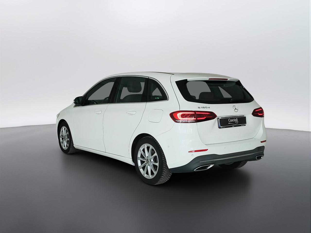 Mercedes-Benz Classe B - W247 2018 - B 180 d Sport Plus auto