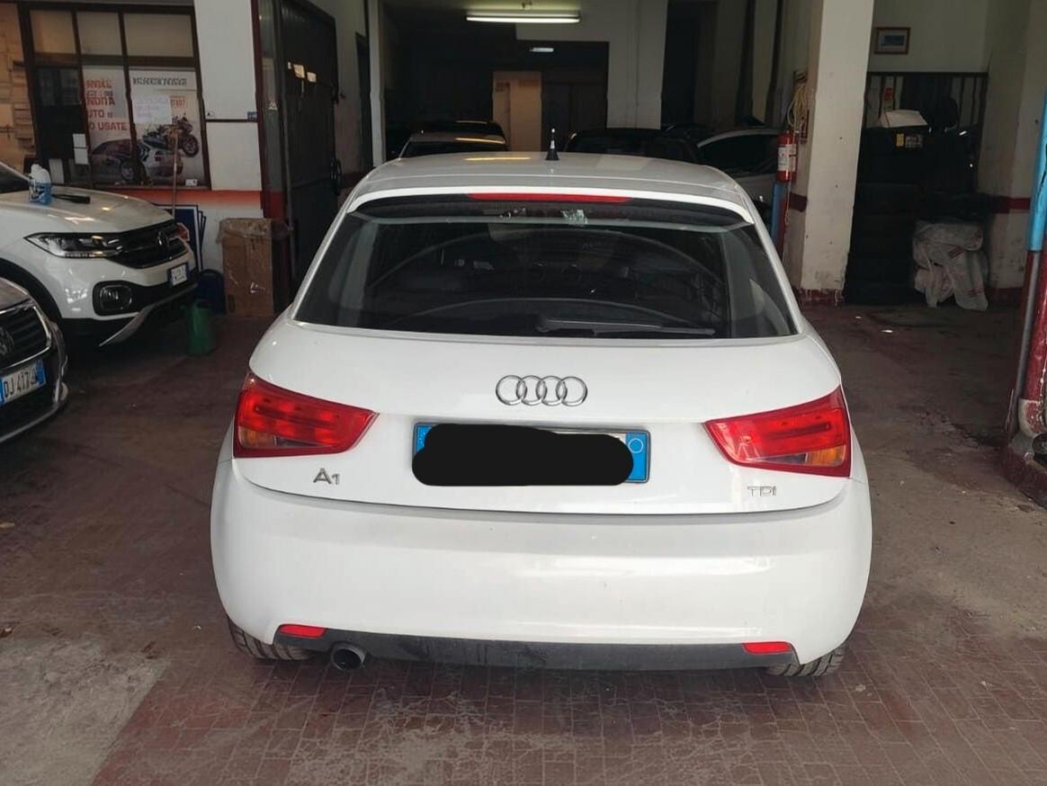 Audi A1 SPB 1.6 TDI 105 CV Attraction - MOTORE DA RIVEDERE