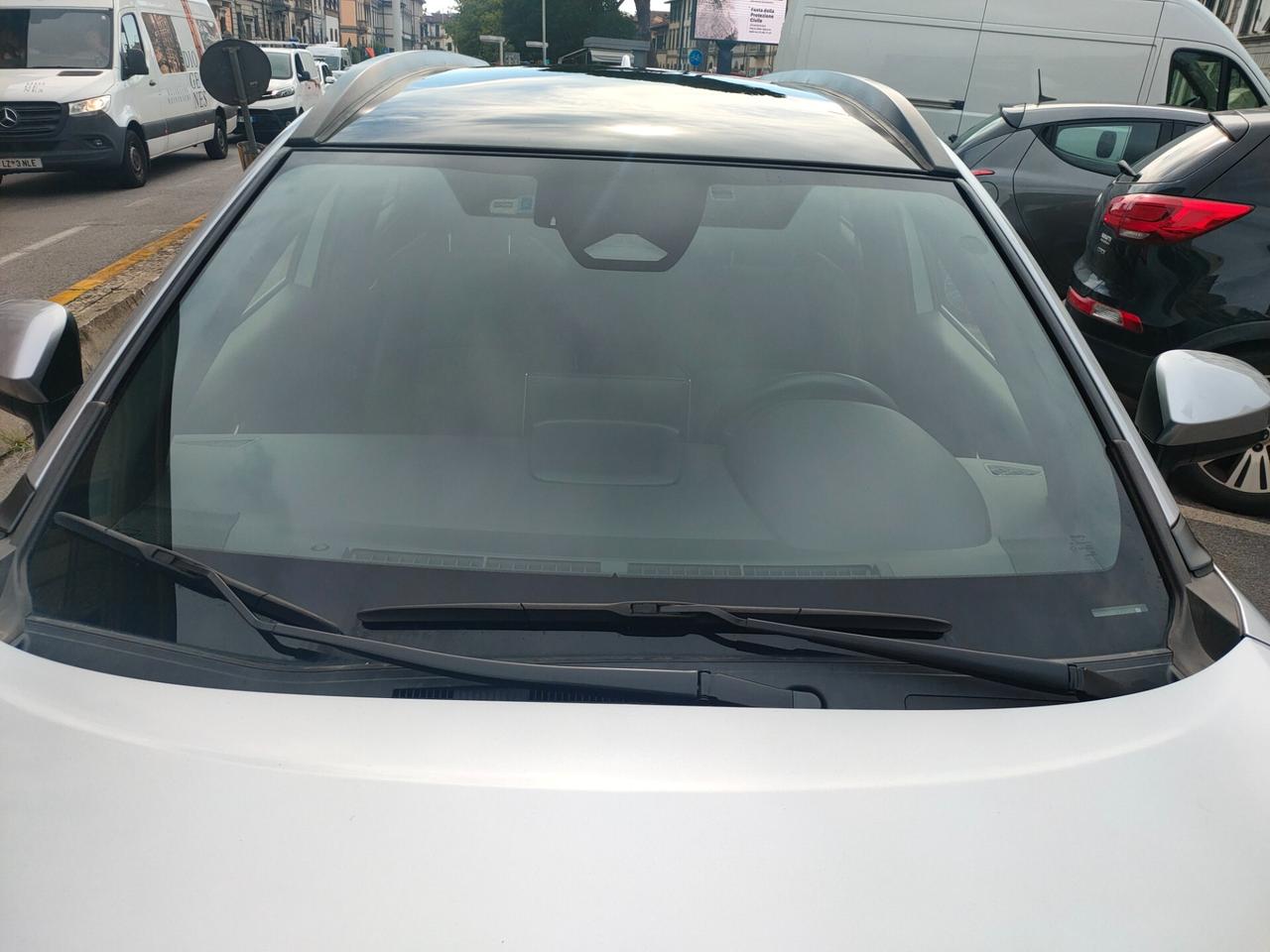 Toyota Corolla Cross 2.0 Hybrid 197CV E-CVT Lounge