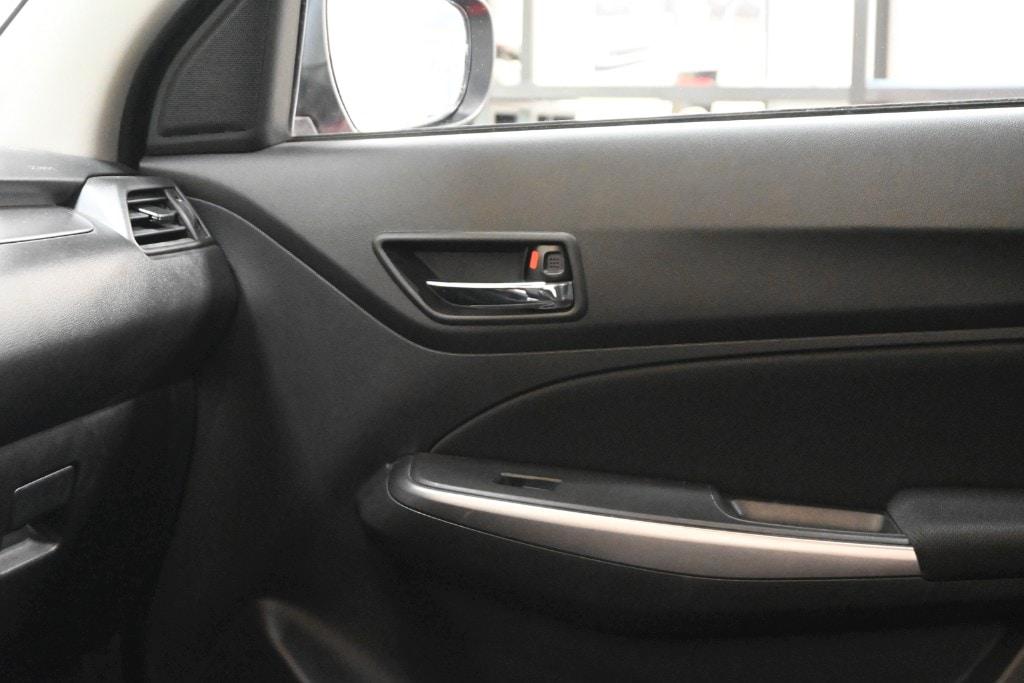 SUZUKI Swift (2017-2024) Swift 1.2 Hybrid Top