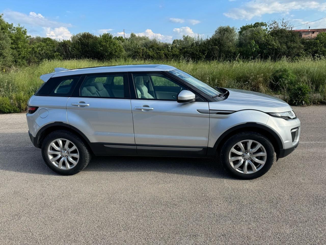 Land Rover Range Rover Evoque Range Rover Evoque 2.0 TD4 150 CV 5p. Pure