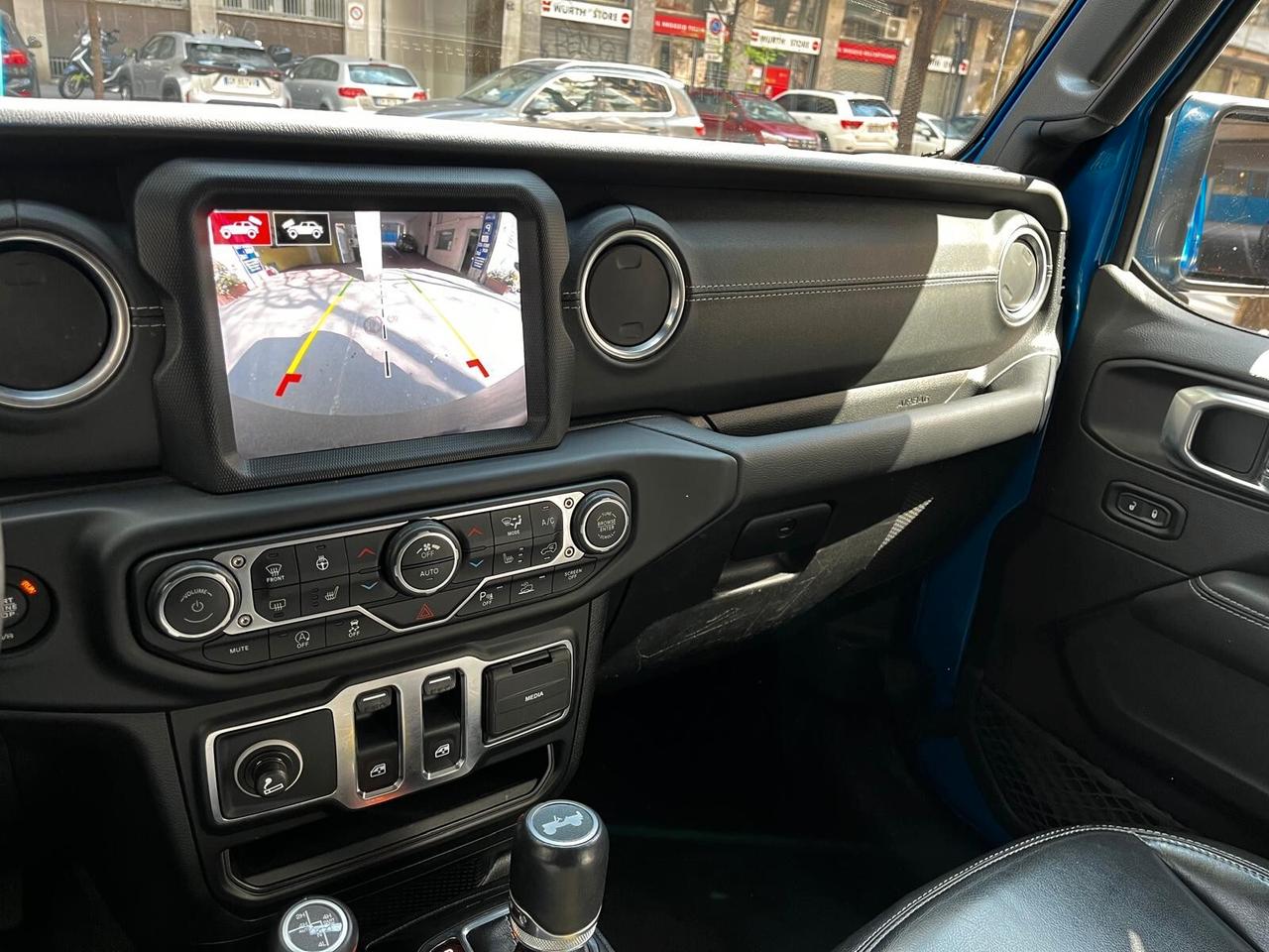Jeep Wrangler 2.0 Turbo Sahara