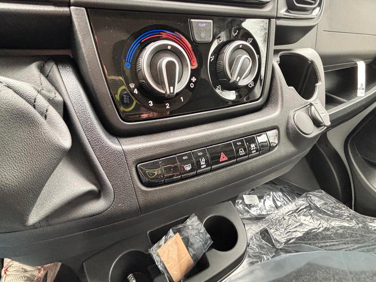 Peugeot Boxer L2H2 2.2 BlueHDi 140 S&S IVA ESCLUSA