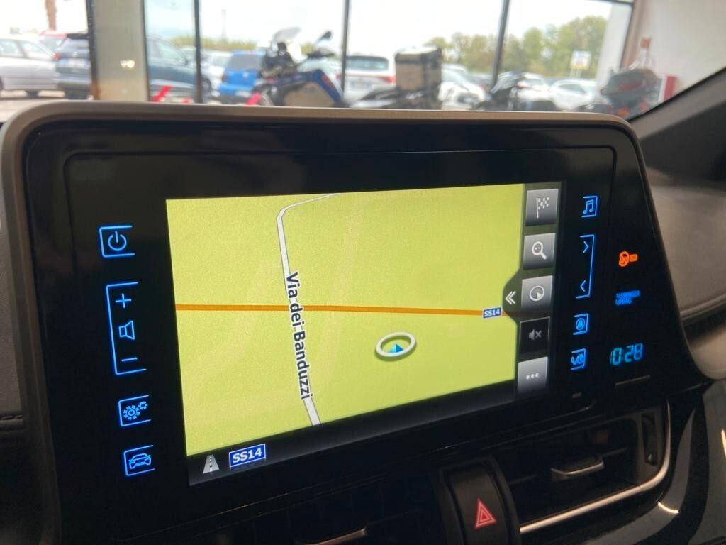 Toyota C-HR TREND 1.8 Hybrid E-CVT