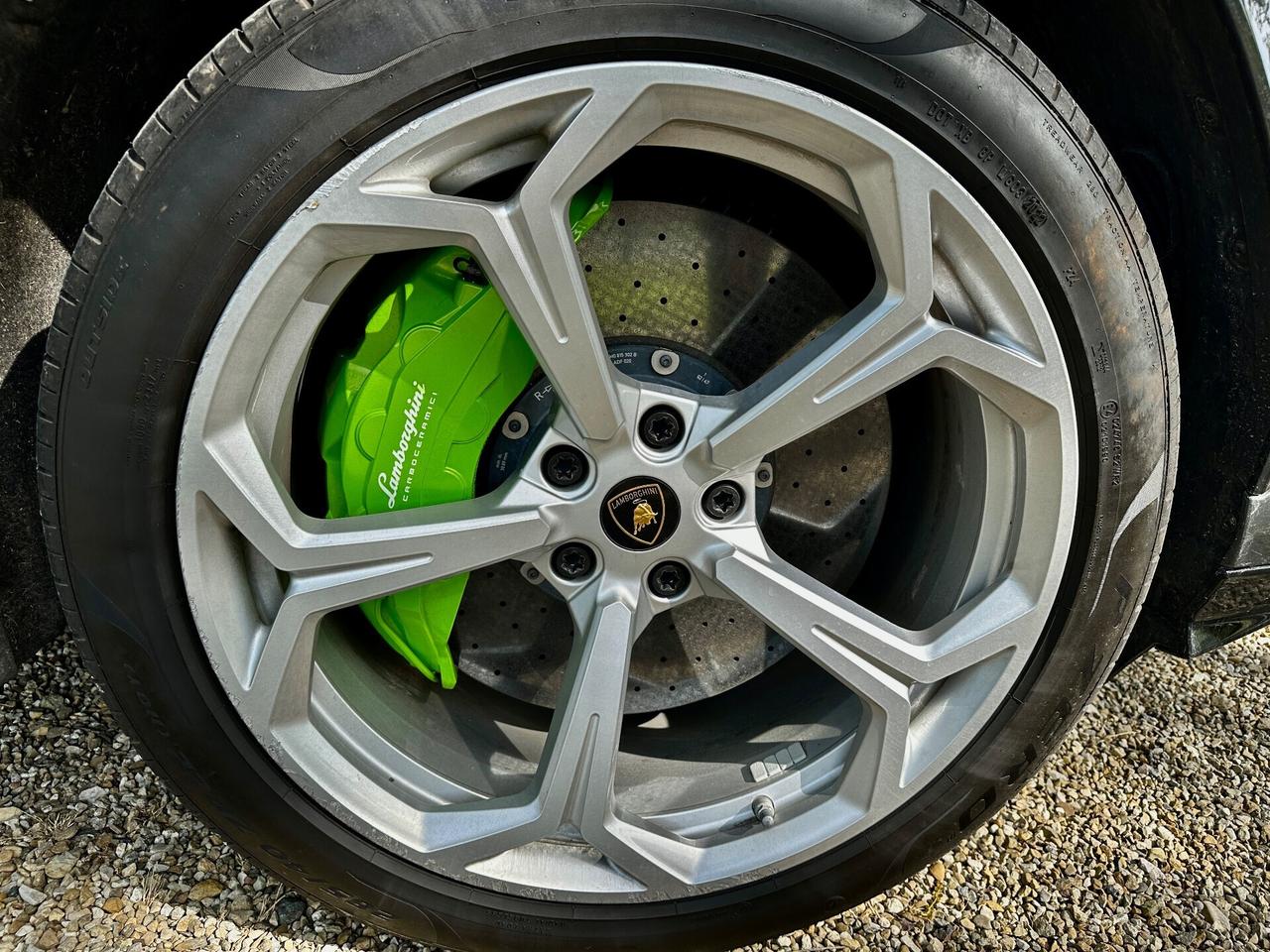 Lamborghini Urus 4.0 - PRIVATE CAR