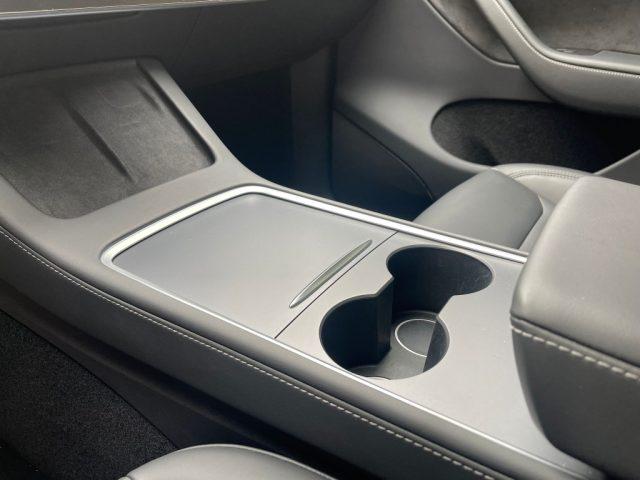 TESLA Model Y PERFORMANCE DUAL MOTOR AWD 4X4 CERCHI DA 21!