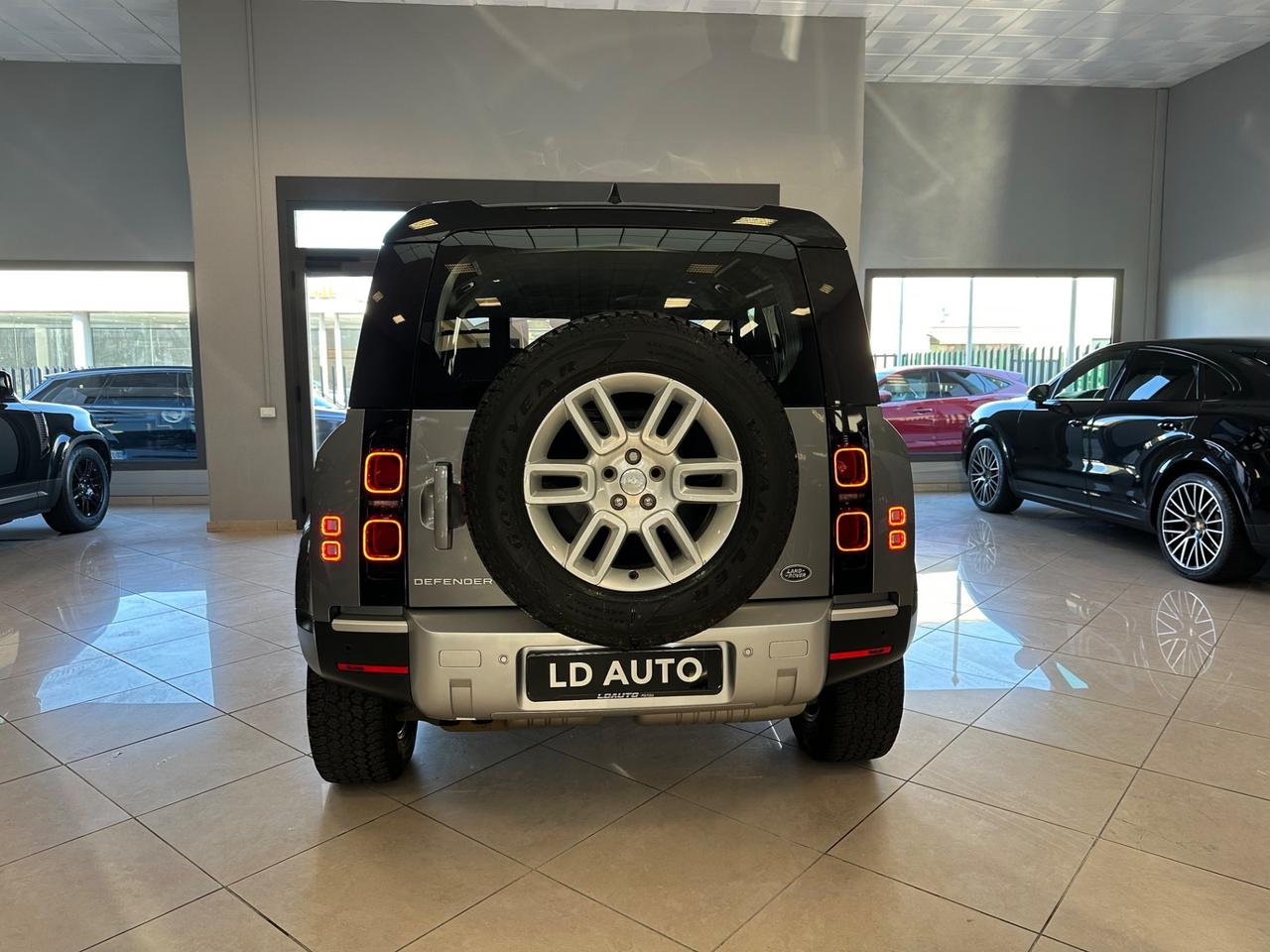 Land Rover Defender 110 3.0D I6 250 CV AWD Auto