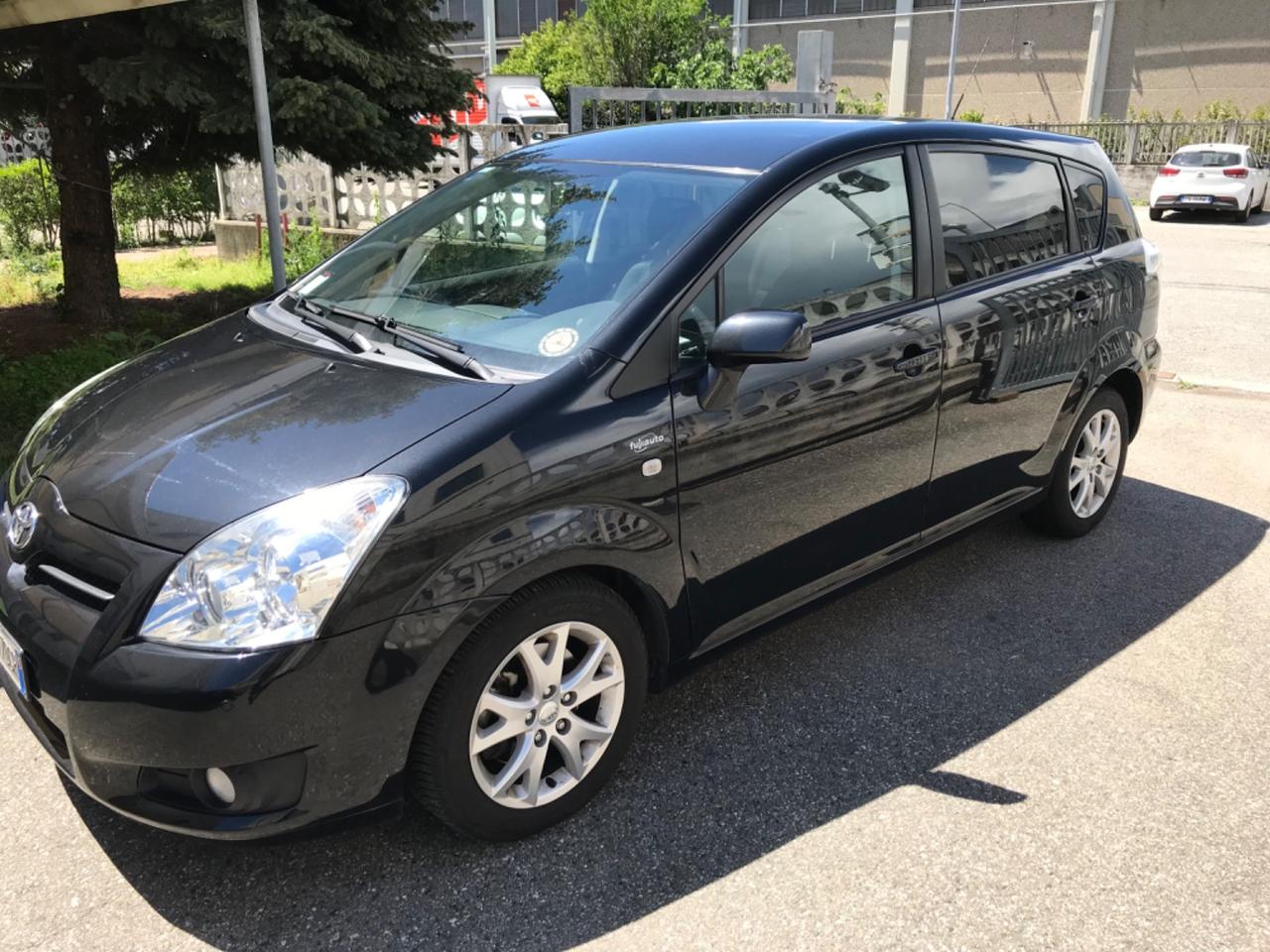 Toyota Corolla Verso Verso