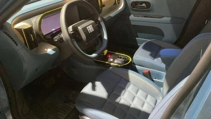 Fiat Grande Panda 1.2 Hybrid 110 CV S&S La Prima