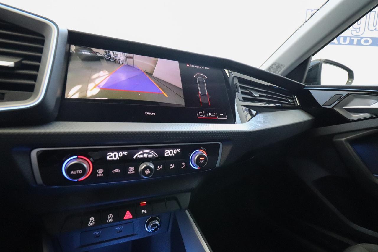 Audi A1 Sportback 30 Tfsi S-tronic S-line Black Identity