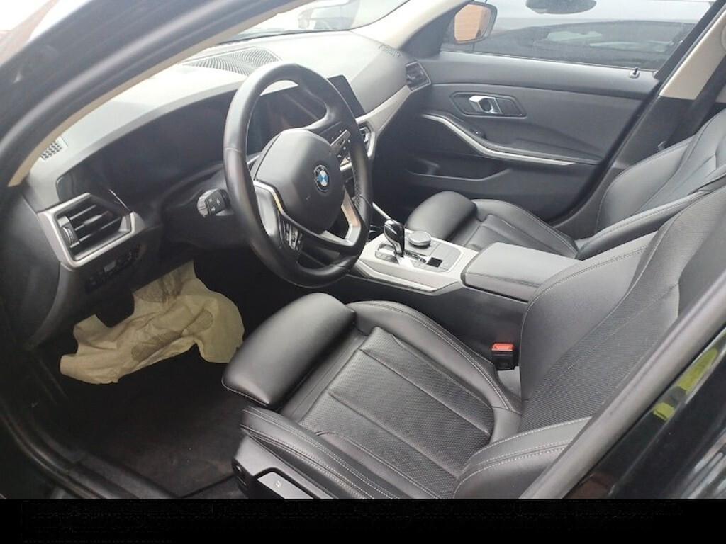 BMW 320D TOURING 190CV STEPTRONICO 48V BUSINESS ADVANTAGE ( FARI LED - BMW DIGITAL COCKPIT - CRUISE - PELLE - NAVI - MORROR - PDC )