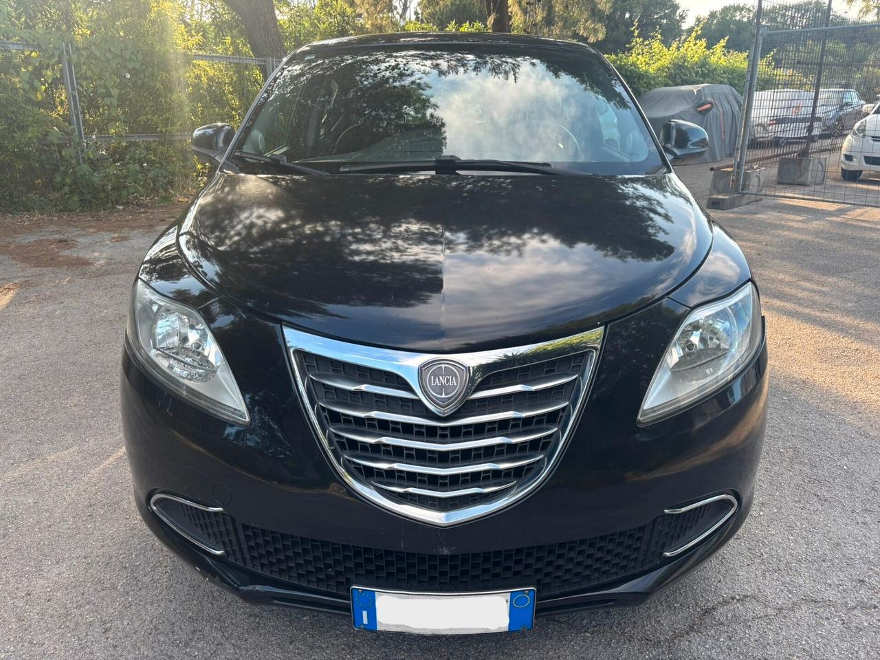LANCIA YPSILON 1.2 GPL SILVER - 2014