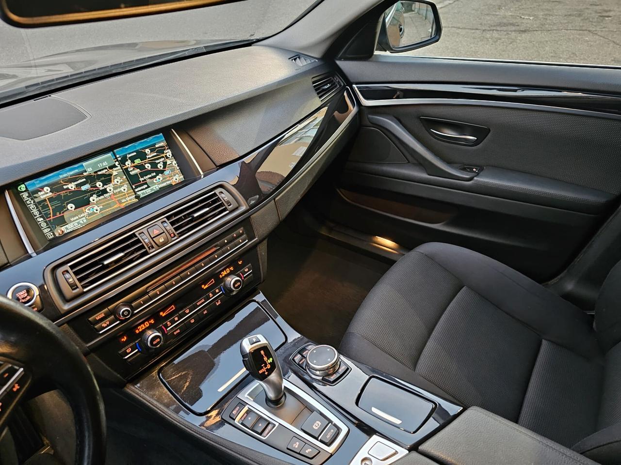 Bmw 520d 190cv xDrive Touring Business*Navi*Bi-Xeno*Euro6