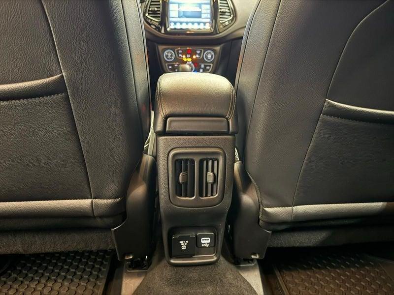 Jeep Compass 2.0 MJet 140cv Limited 4WD auto