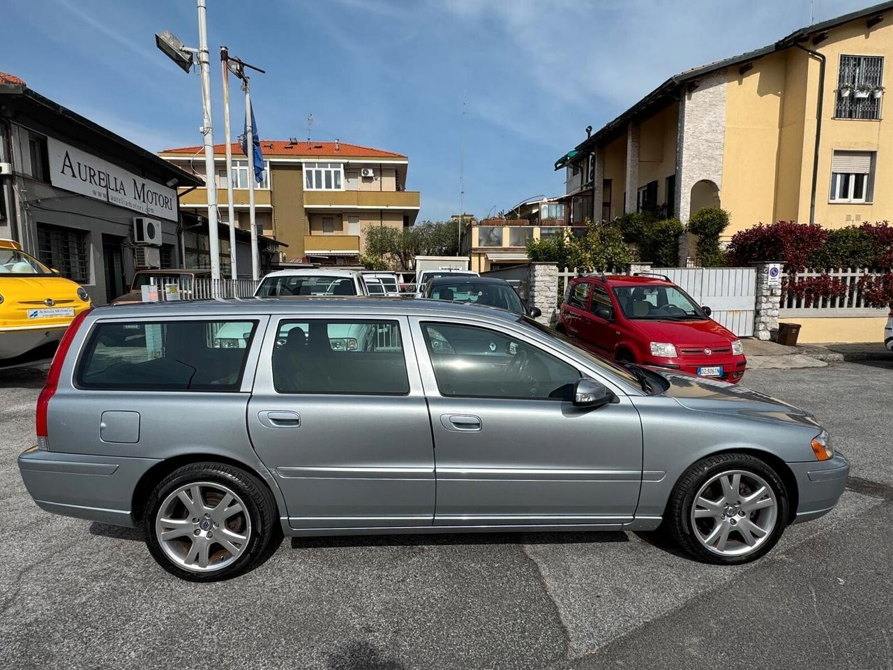 Volvo V70/XC70 V70 2.4 D5 20V (185CV) cat FULL OPT. UNIPROP. SEMPRE TAGLIANDI PERFETTA!!!
