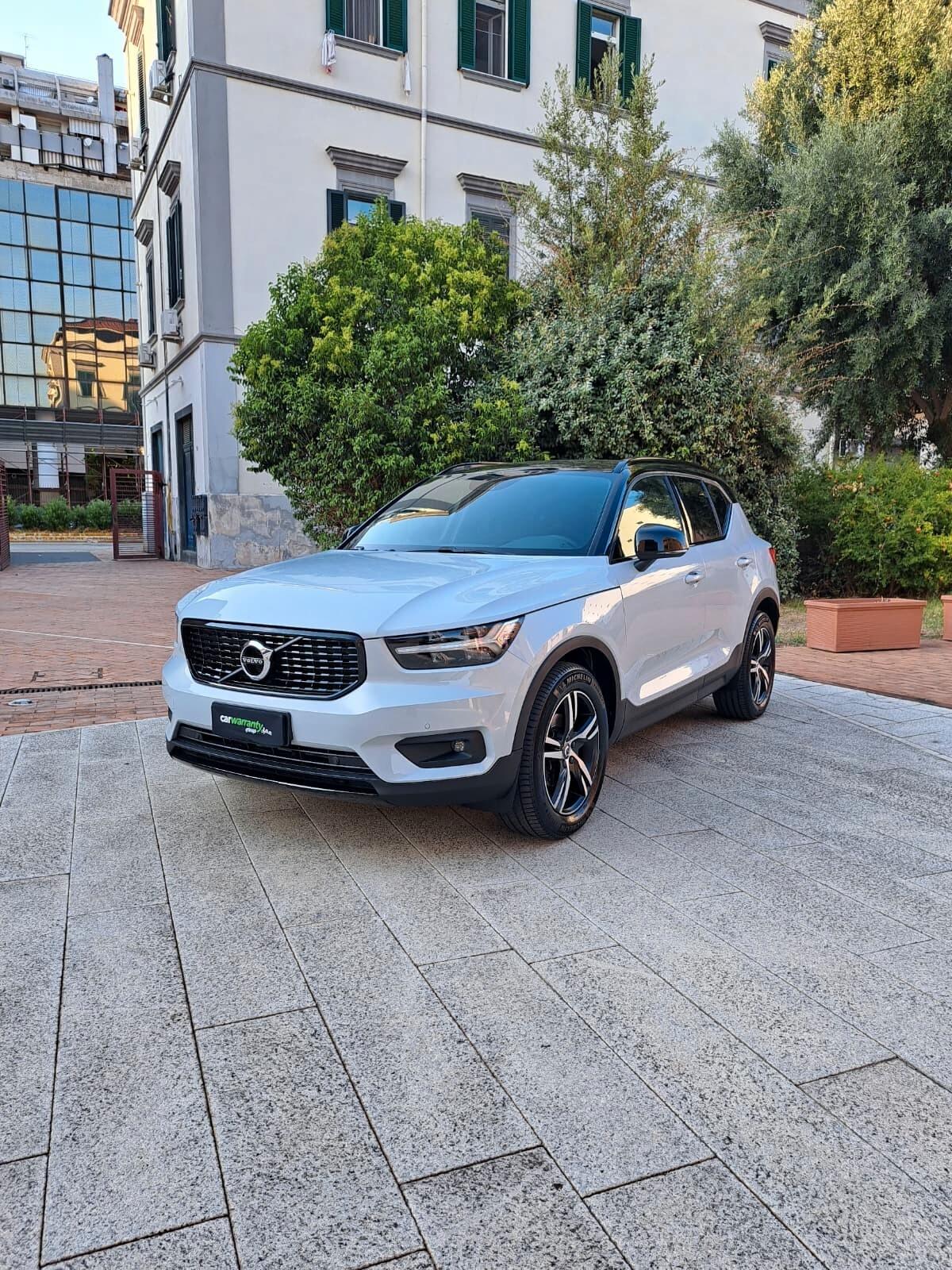 Volvo XC40 D3 R-design AUTOMATICA UNICO PROP: km. 38700 CERTIFICATI