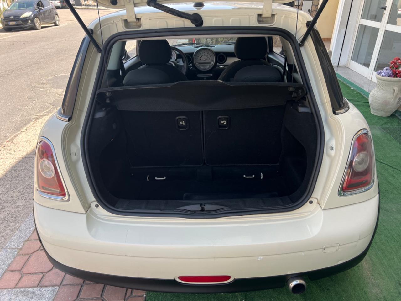 Mini Mini 1.4 16V One Chili