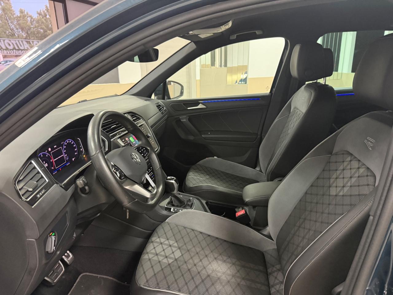 Volkswagen Tiguan 2.0 TDI 150 CV SCR DSG R-Line