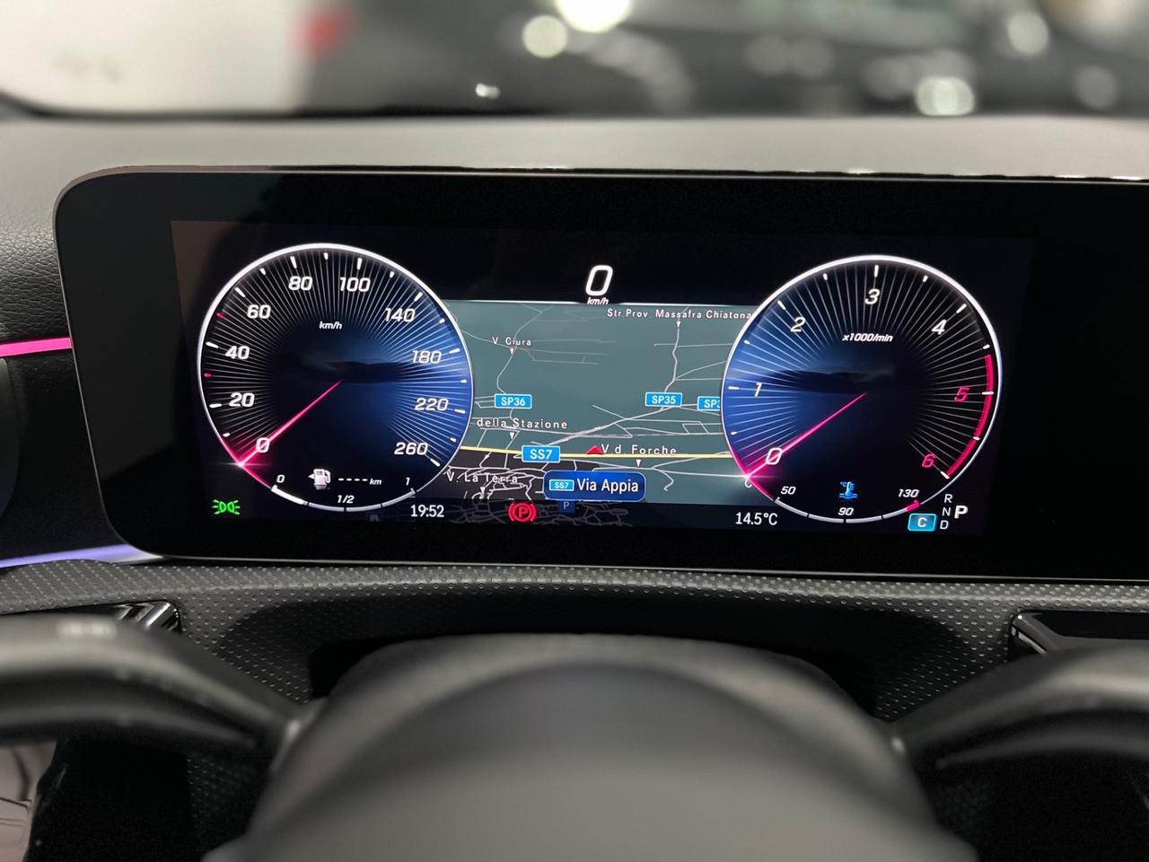 Mercedes Benz A180d Aut. AMG Line Premium 116 cv