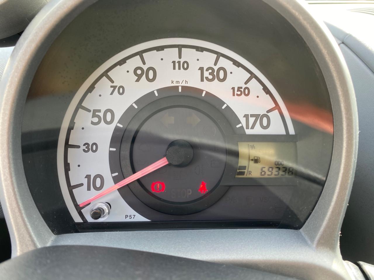 Peugeot 107 1.0 68CV 3p. Plaisir