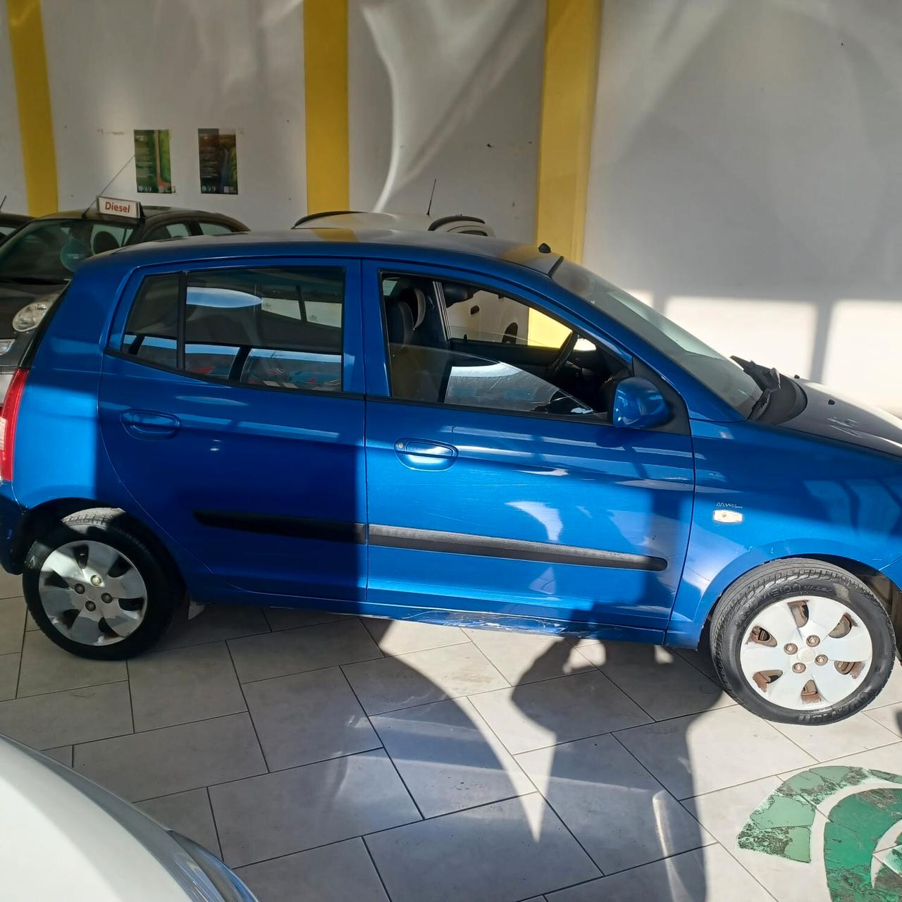 129.798KM CERTIFICATI KIA PICANTO 1.0 BUONE CONDIZIONI