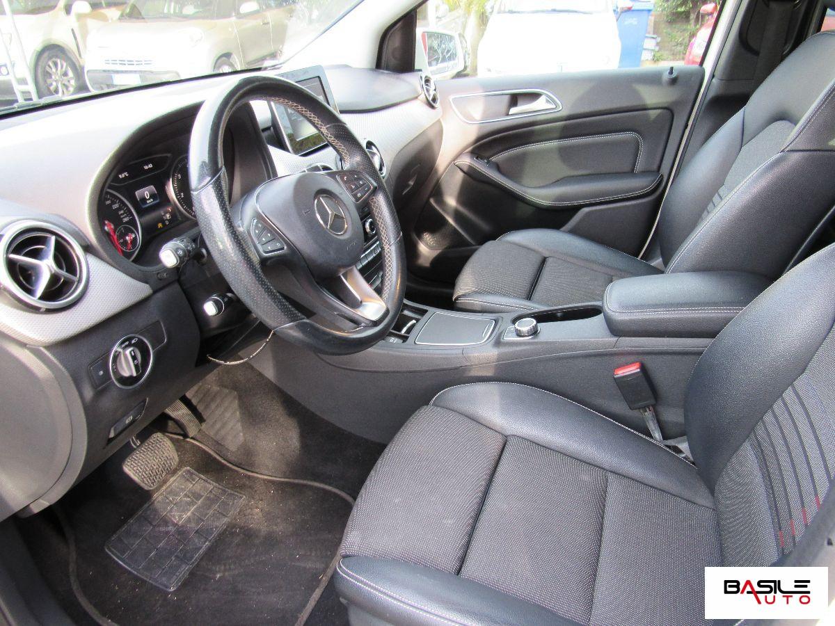MERCEDES - Classe B - B 180 d Automatic Premium