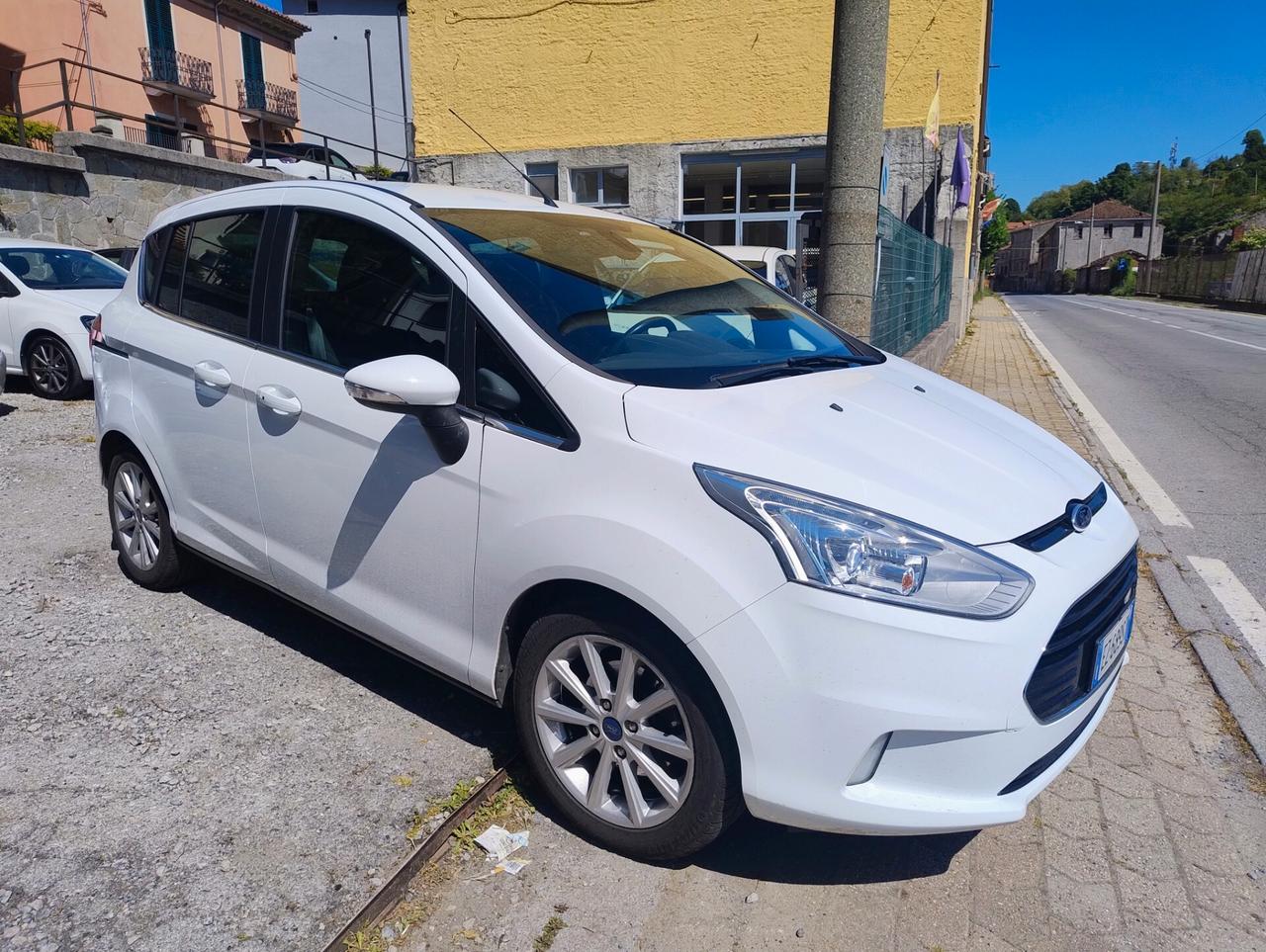 Ford B-Max 1.5 TDCi 75 CV Titanium SOLO 58KM NEOPATENTATO