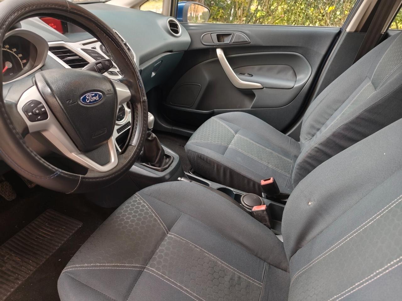 Ford Fiesta 1.4 TDCi 5p. Titanium