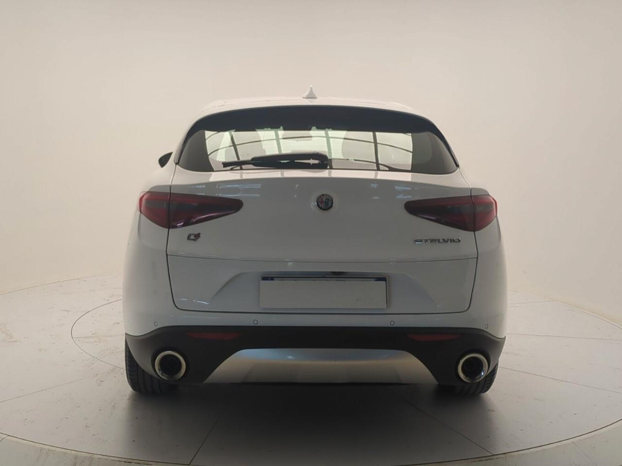Alfa Romeo Stelvio 2.2 Turbodiesel 210 CV AT8 Q4 Business