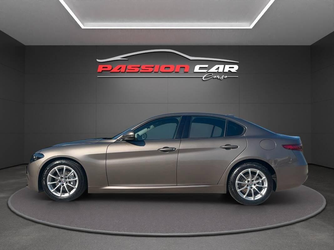 Alfa Romeo Giulia 2.2 t Business 160cv my19