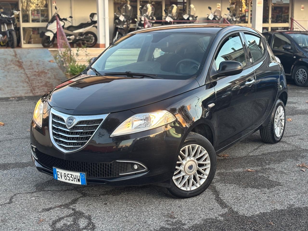 Lancia Ypsilon PROMO