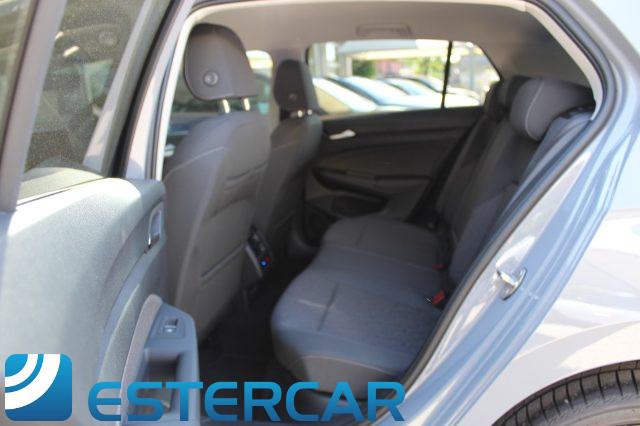 VOLKSWAGEN Golf 8.5 1.5 TSI eHybrid DSG Edition Plus