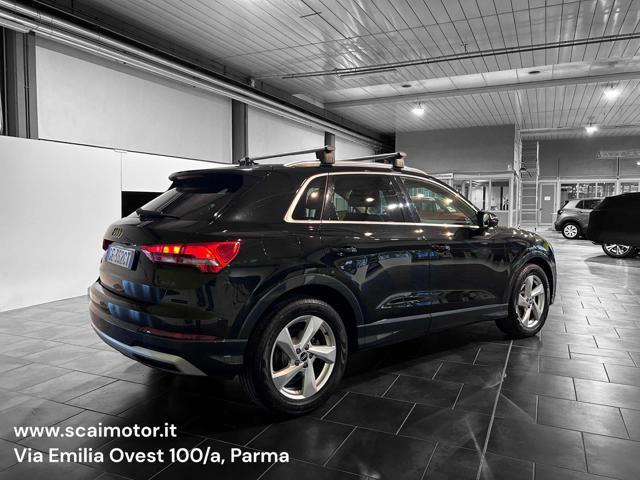 AUDI Q3 35 TDI S tronic Business Advanced