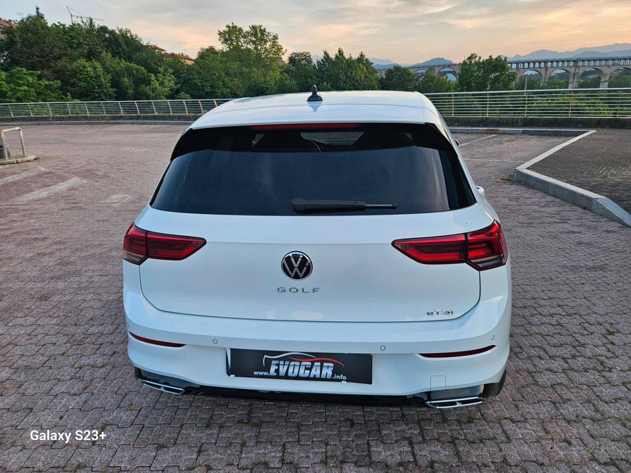 Golf 8 DSG R-Line hybrid PROMO USATO/SCAMBIO