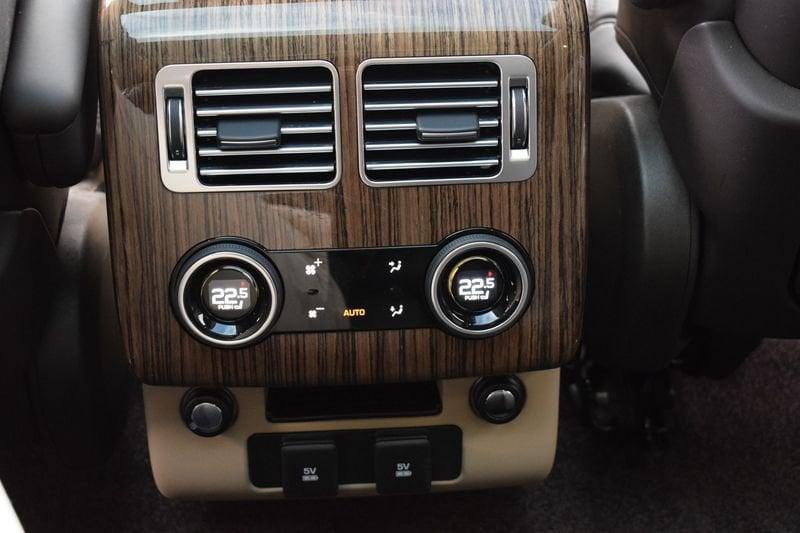 Land Rover Range Rover Range Rover 4.4 SDV8 Vogue SPECIAL PAINT