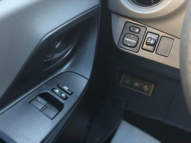 TOYOTA Yaris 1.5 Hybrid Cool