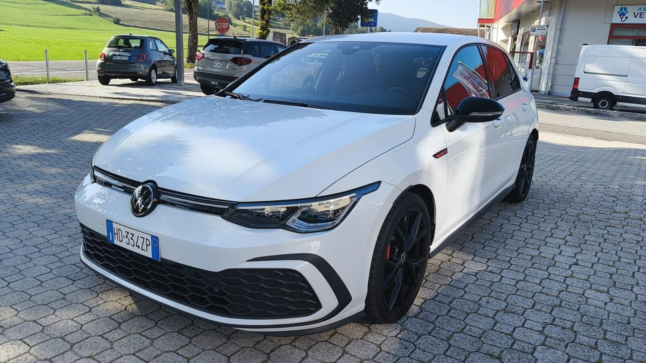 VOLKSWAGEN GOLF GTI 2.0 TURBO BENZINA 245CV MANUALE