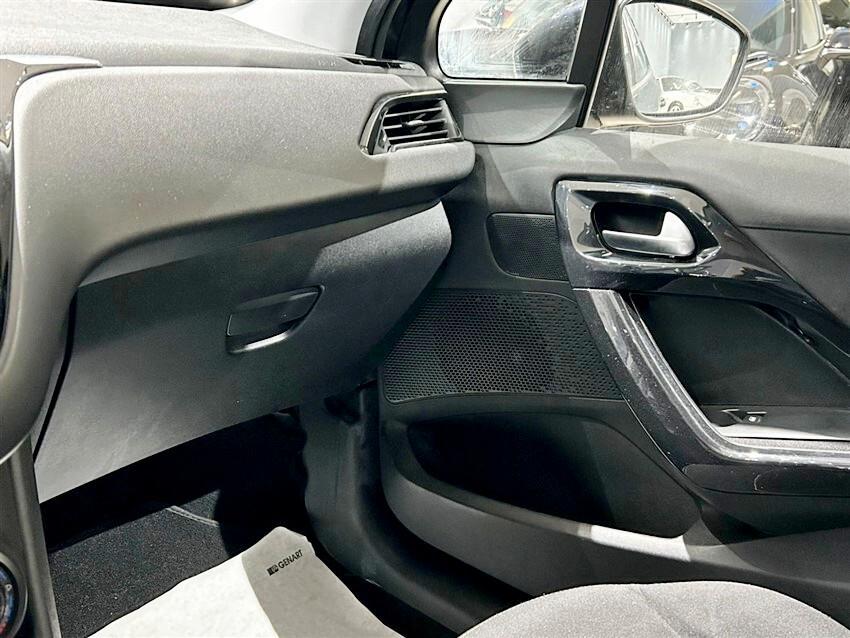 Peugeot 208 PureTech 82 5 porte Active