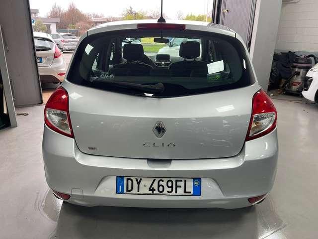 Renault Clio Clio III 2009 5p 1.2 16v Luxe
