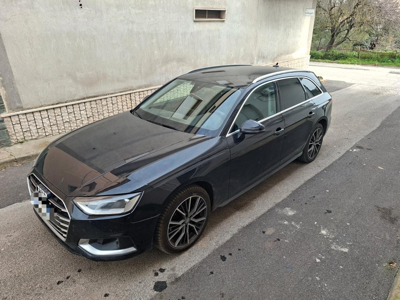 Audi A4 35 TDI/163 CV S tronic Business Advanced