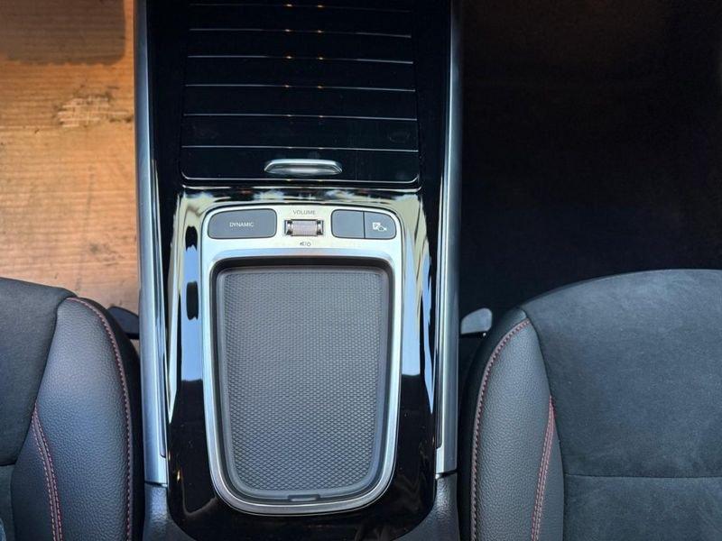 Mercedes-Benz GLA 180 Automatic AMG Line Premium